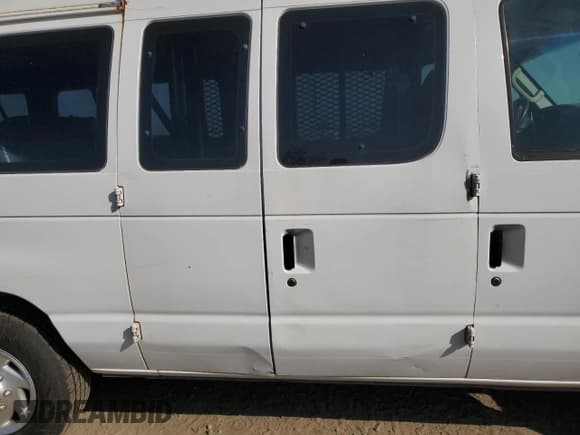 ✅ 2008 Ford Econoline Cargo Commercial • VIN: 1FTNS24W58DA22932 • Lot: 53193794. Listed on Copart with Not provided. Free auction sales archive from the USA and detailed vehicle history report at DreamBid. Image 11.