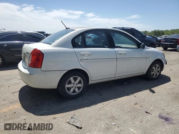 ✅ 2010 Hyundai Accent GLS • VIN: KMHCN4AC4AU518231 • Лот: 52946395. Опубликован ранее на Copart с пробегом 121 195 миль. Бесплатный доступ к архиву аукционных продаж из США и подробный отчёт об истории автомобиля на DreamBid. Изображение 3.