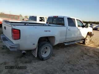 2015 Chevrolet Silverado 3500HD LTZ с VIN 1GC4K0C88FF515007, выставлен на аукционе Copart как лот 77905274 с пробегом 290 894 миль миль и Списание • Salvage title. История ставок и продаж доступна на DreamBid. Изображение 3.