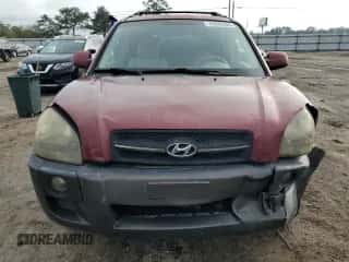 2005 Hyundai Tucson GLS z VIN KM8JN12D05U129525, wystawiony jako Copart lot #79690934 z przebiegiem 169 061 mil mil oraz Szkoda całkowita • Salvage title. Historia ofert i sprzedaży dostępna na DreamBid. Obrazek 5.