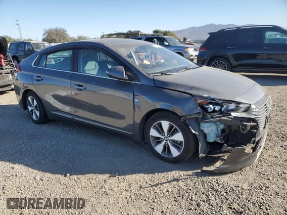 ✅ 2019 Hyundai Ioniq Limited • VIN: KMHC75LD0KU111109 • Lot: 88561005. Listed on Copart with 142,876 mi. Free auction sales archive from the USA and detailed vehicle history report at DreamBid. Image 4.