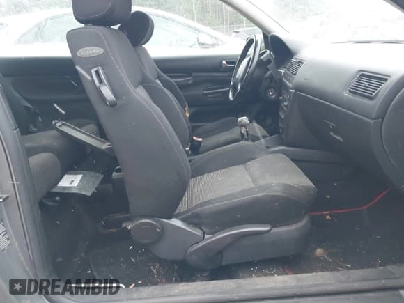 ✅ 2004 Volkswagen Golf GTI 1.8T • VIN: 9BWDE61J844025195 • Лот: 43671158. Опубликован ранее на IAAI с пробегом 161 578 миль. Бесплатный доступ к архиву аукционных продаж из США и подробный отчёт об истории автомобиля на DreamBid. Изображение 5.