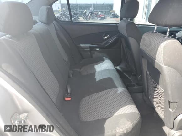 ✅ 2006 Chevrolet Malibu 2LT • VIN: 1G1ZT51816F297911 • Lot: 85100585. Listed on Copart with 230,078 mi. Free auction sales archive from the USA and detailed vehicle history report at DreamBid. Image 10.