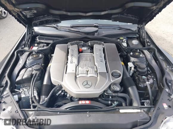 ✅ 2005 Mercedes-Benz SL 55 AMG • VIN: WDBSK74F65F099663 • Lot: 43377046. Listed on IAAI with 31,050 mi. Free auction sales archive from the USA and detailed vehicle history report at DreamBid. Image 10.