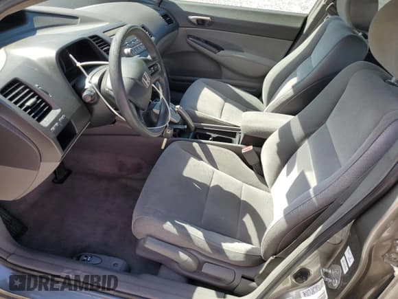 ✅ 2008 Honda Civic LX • VIN: 2HGFA16528H353946 • Lot: 86535565. Listed on Copart with 165,766 mi. Free auction sales archive from the USA and detailed vehicle history report at DreamBid. Image 7.