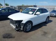 ✅ 2015 Audi Q5 Premium Plus • VIN: WA1CMAFP6FA063712 • Lot: 42618947. Wystawiony na IAAI z przebiegiem 144 575 mil. Bezpłatny archiwum sprzedaży aukcyjnych z USA i szczegółowy raport historii pojazdu na DreamBid. Zdjęcie 18.