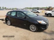 ✅ 2017 Ford C-Max SE • VIN: 1FADP5EU7HL104944 • Lot: 58667355. Wystawiony na Copart z przebiegiem Nie podano. Bezpłatny archiwum sprzedaży aukcyjnych z USA i szczegółowy raport historii pojazdu na DreamBid. Zdjęcie 4.