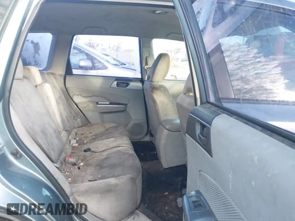 ✅ 2012 Subaru Forester X • VIN: JF2SHABC3CH434158 • Lot: 43719978. Listed on IAAI with 152,785 mi. Free auction sales archive from the USA and detailed vehicle history report at DreamBid. Image 8.