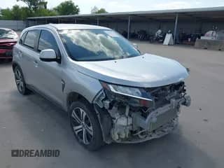 2024 Mitsubishi Outlander S z VIN JA4ARUAU5RU012986, wystawiony jako IAAI lot #42337524 z przebiegiem 13 211 mil mil oraz . Historia ofert i sprzedaży dostępna na DreamBid. Obrazek 1.