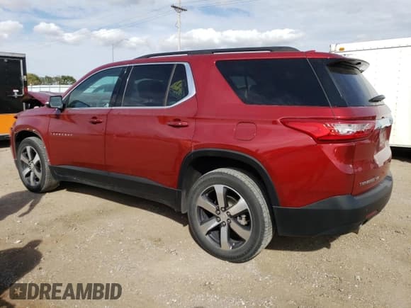 ✅ 2021 Chevrolet Traverse LT • VIN: 1GNEVHKW3MJ164180 • Lot: 71749514. Wystawiony na Copart z przebiegiem 36 650 mil. Bezpłatny archiwum sprzedaży aukcyjnych z USA i szczegółowy raport historii pojazdu na DreamBid. Zdjęcie 2.