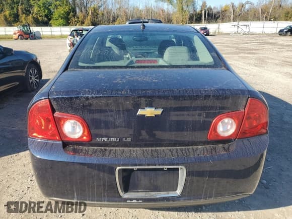 ✅ 2011 Chevrolet Malibu 1LS • VIN: 1G1ZB5E12BF309607 • Lot: 76311224. Listed on Copart with 55,251 mi. Free auction sales archive from the USA and detailed vehicle history report at DreamBid. Image 6.