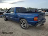 ✅ 2004 Chevrolet Silverado 1500 LS • VIN: 1GCEC19T34Z309155 • Лот: 79475764. Опубликован ранее на Copart с пробегом 293 424 миль. Бесплатный доступ к архиву аукционных продаж из США и подробный отчёт об истории автомобиля на DreamBid. Изображение 2.