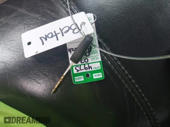 ✅ 2007 Chevrolet Avalanche LTZ • VIN: 3GNFK12377G114060 • Лот: 42663560. Опубликован ранее на IAAI с пробегом Не указан. Бесплатный доступ к архиву аукционных продаж из США и подробный отчёт об истории автомобиля на DreamBid. Изображение 11.