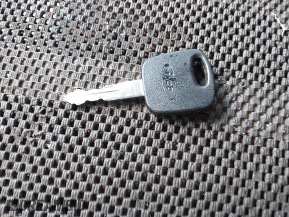 ✅ 2001 Ford Excursion Limited • VIN: 1FMSU43F31EC37134 • Lot: 41903739. Wystawiony na IAAI z przebiegiem 152 052 mil. Bezpłatny archiwum sprzedaży aukcyjnych z USA i szczegółowy raport historii pojazdu na DreamBid. Zdjęcie 11.