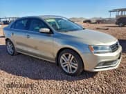 ✅ 2015 Volkswagen Jetta SEL • VIN: 3VWL07AJ2FM318069 • Лот: 94807905. Опубликован ранее на Copart с пробегом 111 276 миль. Бесплатный доступ к архиву аукционных продаж из США и подробный отчёт об истории автомобиля на DreamBid. Изображение 4.