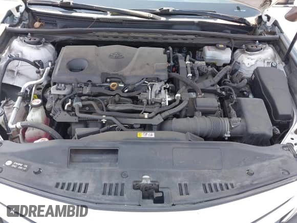 2020 Toyota Camry Hybrid SE z VIN 4T1G31AK0LU541702, wystawiony jako IAAI lot #42918554 z przebiegiem 118 679 mil mil oraz . Historia ofert i sprzedaży dostępna na DreamBid. Obrazek 10.