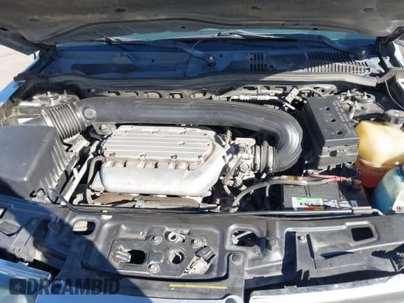 ✅ 2004 Saturn VUE V6 • VIN: 5GZCZ53424S815081 • Lot: 41703783. Wystawiony na IAAI z przebiegiem Nie podano. Bezpłatny archiwum sprzedaży aukcyjnych z USA i szczegółowy raport historii pojazdu na DreamBid. Zdjęcie 10.