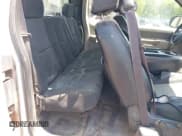 ✅ 2011 Chevrolet Silverado 2500HD • VIN: 1GB2KVCG0BZ409840 • Lot: 42557164. Wystawiony na IAAI z przebiegiem Nie podano. Bezpłatny archiwum sprzedaży aukcyjnych z USA i szczegółowy raport historii pojazdu na DreamBid. Zdjęcie 8.