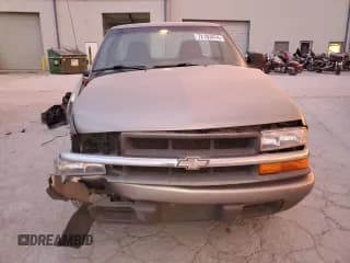 ✅ 1998 Chevrolet S-10 LS • VIN: 1GCCS1442WK204094 • Лот: 72183474. Опубликован ранее на Copart с пробегом 201 320 миль. Бесплатный доступ к архиву аукционных продаж из США и подробный отчёт об истории автомобиля на DreamBid. Изображение 5.