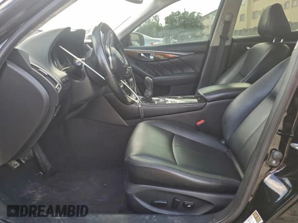 ✅ 2019 Infiniti Q50 Luxe • VIN: JN1EV7AR0KM559401 • Лот: 95486425. Опубликован ранее на Copart с пробегом 68 314 миль. Бесплатный доступ к архиву аукционных продаж из США и подробный отчёт об истории автомобиля на DreamBid. Изображение 7.