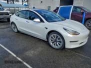 ✅ 2022 Tesla Model 3 Long Range • VIN: 5YJ3E1EB2NF293469 • Лот: 94108795. Опубликован ранее на Copart с пробегом 69 075 миль. Бесплатный доступ к архиву аукционных продаж из США и подробный отчёт об истории автомобиля на DreamBid. Изображение 4.