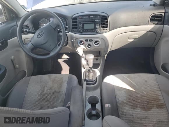 ✅ 2011 Hyundai Accent GLS • VIN: KMHCN4AC3BU535295 • Лот: 80248164. Опубликован ранее на Copart с пробегом 121 372 миль. Бесплатный доступ к архиву аукционных продаж из США и подробный отчёт об истории автомобиля на DreamBid. Изображение 8.