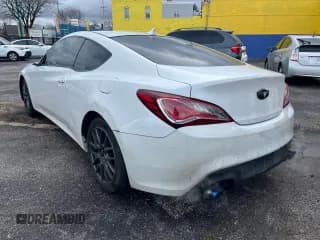 ✅ 2013 Hyundai Genesis Coupe R-Spec • VIN: KMHHT6KD9DU101531 • Lot: 49768125. Wystawiony na Copart z przebiegiem 103 932 mil. Bezpłatny archiwum sprzedaży aukcyjnych z USA i szczegółowy raport historii pojazdu na DreamBid. Zdjęcie 3.