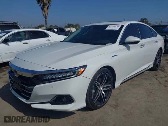 ✅ 2022 Honda Accord Touring • VIN: 1HGCV3F95NA021743 • Лот: 42598630. Опубликован ранее на IAAI с пробегом 44 128 миль. Бесплатный доступ к архиву аукционных продаж из США и подробный отчёт об истории автомобиля на DreamBid. Изображение 17.