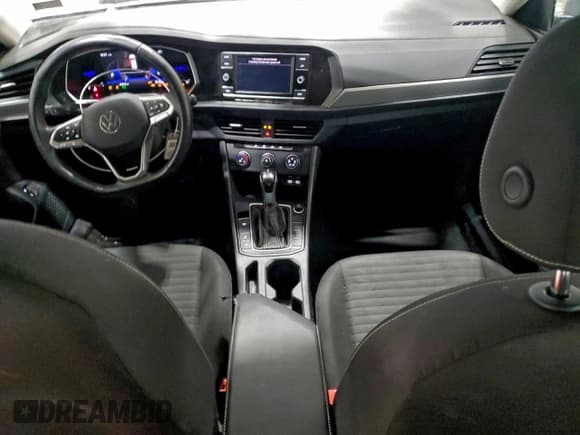 ✅ 2024 Volkswagen Jetta S • VIN: 3VW5M7BU1RM090060 • Lot: 96157365. Listed on Copart with 42,241 mi. Free auction sales archive from the USA and detailed vehicle history report at DreamBid. Image 8.