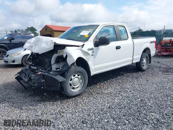 ✅ 2019 Ford F-150 XL • VIN: 1FTEX1EB7KKD84528 • Lot: 42596730. Listed on IAAI with 6 mi. Free auction sales archive from the USA and detailed vehicle history report at DreamBid. Image 19.