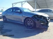 ✅ 2022 BMW 2 Series 228i • VIN: WBA53AK03N7K45712 • Лот: 43074211. Опубликован ранее на IAAI с пробегом 22 973 миль. Бесплатный доступ к архиву аукционных продаж из США и подробный отчёт об истории автомобиля на DreamBid. Изображение 1.