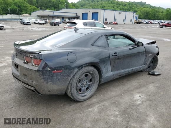 ✅ 2012 Chevrolet Camaro 2LS • VIN: 2G1FA1E38C9161697 • Лот: 58864835. Опубликован ранее на Copart с пробегом 225 461 миль. Бесплатный доступ к архиву аукционных продаж из США и подробный отчёт об истории автомобиля на DreamBid. Изображение 3.