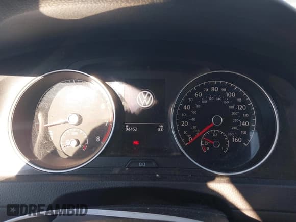 ✅ 2019 Volkswagen Golf S • VIN: 3VWG57AU7KM020916 • Lot: 43420464. Wystawiony na IAAI z przebiegiem 94 452 mil. Bezpłatny archiwum sprzedaży aukcyjnych z USA i szczegółowy raport historii pojazdu na DreamBid. Zdjęcie 7.