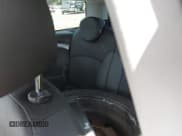 ✅ 2010 MINI Clubman S • VIN: WMWMM3C59ATP76350 • Lot: 42548333. Wystawiony na IAAI z przebiegiem 168 888 mil. Bezpłatny archiwum sprzedaży aukcyjnych z USA i szczegółowy raport historii pojazdu na DreamBid. Zdjęcie 8.