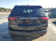 ✅ 2022 Chevrolet Traverse RS • VIN: 1GNEVJKW3NJ185037 • Lot: 81604735. Wystawiony na Copart z przebiegiem Nie podano. Bezpłatny archiwum sprzedaży aukcyjnych z USA i szczegółowy raport historii pojazdu na DreamBid. Zdjęcie 6.