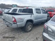 ✅ 2012 Toyota Tacoma • VIN: 3TMLU4ENXCM083340 • Lot: 41704584. Listed on IAAI with 120,944 mi. Free auction sales archive from the USA and detailed vehicle history report at DreamBid. Image 4.