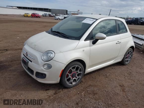 ✅ 2012 FIAT 500 Sport • VIN: 3C3CFFBR8CT233632 • Lot: 43778448. Wystawiony na IAAI z przebiegiem 53 602 mil. Bezpłatny archiwum sprzedaży aukcyjnych z USA i szczegółowy raport historii pojazdu na DreamBid. Zdjęcie 2.