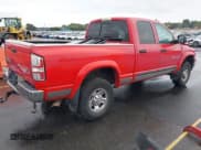 ✅ 2003 Dodge 2500 ST • VIN: 3D7KU28C73G820444 • Лот: 43352615. Опубликован ранее на IAAI с пробегом 291 002 миль. Бесплатный доступ к архиву аукционных продаж из США и подробный отчёт об истории автомобиля на DreamBid. Изображение 4.