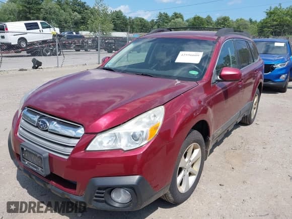✅ 2013 Subaru Outback Premium • VIN: 4S4BRBCC0D3201266 • Lot: 42556609. Listed on IAAI with 201,682 mi. Free auction sales archive from the USA and detailed vehicle history report at DreamBid. Image 2.