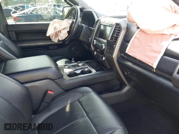 ✅ 2021 Ford Expedition Max XLT • VIN: 1FMJK1JT4MEA66228 • Лот: 43032133. Опубликован ранее на IAAI с пробегом 68 047 миль. Бесплатный доступ к архиву аукционных продаж из США и подробный отчёт об истории автомобиля на DreamBid. Изображение 5.