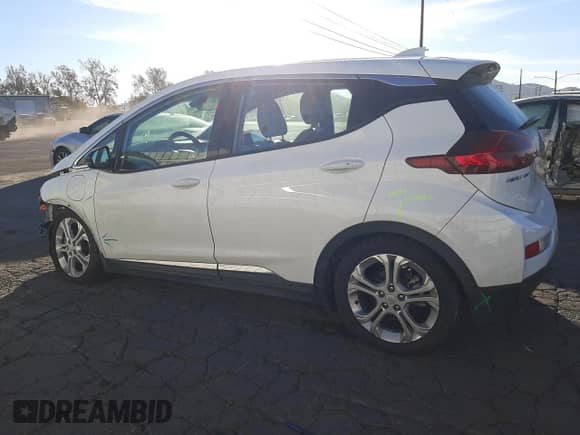 2017 Chevrolet Bolt EV LT z VIN 1G1FW6S05H4149106, wystawiony jako Copart lot #80411933 z przebiegiem 66 814 mil mil oraz . Historia ofert i sprzedaży dostępna na DreamBid. Obrazek 2.