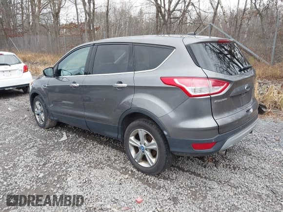 ✅ 2013 Ford Escape SE • VIN: 1FMCU0G98DUD03107 • Лот: 43812360. Опубликован ранее на IAAI с пробегом 158 101 миль. Бесплатный доступ к архиву аукционных продаж из США и подробный отчёт об истории автомобиля на DreamBid. Изображение 3.
