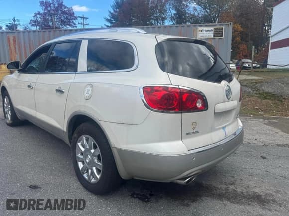✅ 2012 Buick Enclave Leather • VIN: 5GAKVCED1CJ260057 • Лот: 92069765. Опубликован ранее на Copart с пробегом 147 317 миль. Бесплатный доступ к архиву аукционных продаж из США и подробный отчёт об истории автомобиля на DreamBid. Изображение 3.