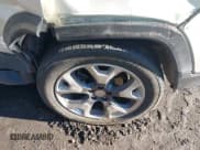 ✅ 2018 Jeep Compass Limited • VIN: 3C4NJCCB6JT318761 • Lot: 43819936. Listed on IAAI with 57,441 mi. Free auction sales archive from the USA and detailed vehicle history report at DreamBid. Image 17.