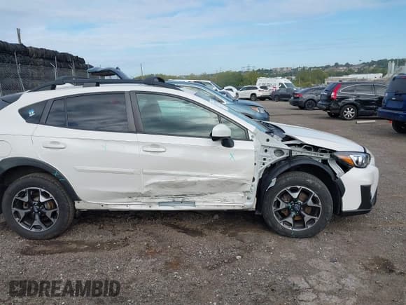 ✅ 2019 Subaru Crosstrek Premium • VIN: JF2GTADC2K8368962 • Lot: 43172590. Wystawiony na IAAI z przebiegiem 64 801 mil. Bezpłatny archiwum sprzedaży aukcyjnych z USA i szczegółowy raport historii pojazdu na DreamBid. Zdjęcie 6.