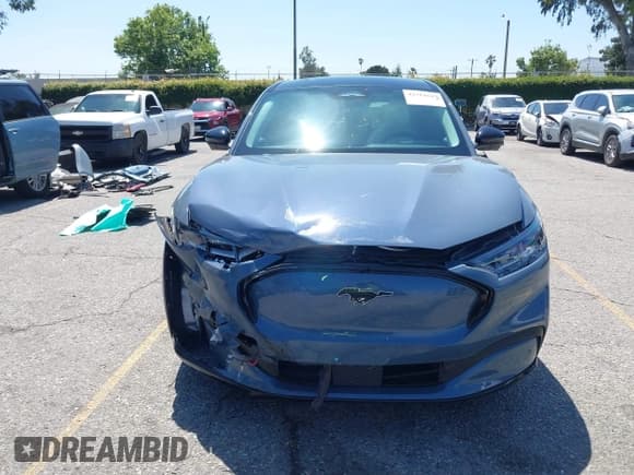 ✅ 2023 Ford Mustang Mach-E Premium • VIN: 3FMTK3R47PMA60861 • Lot: 42311615. Listed on IAAI with 27,469 mi. Free auction sales archive from the USA and detailed vehicle history report at DreamBid. Image 12.