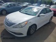 ✅ 2014 Hyundai Sonata SE • VIN: 5NPEC4AC2EH876835 • Лот: 43021571. Опубликован ранее на IAAI с пробегом 172 957 миль. Бесплатный доступ к архиву аукционных продаж из США и подробный отчёт об истории автомобиля на DreamBid. Изображение 2.