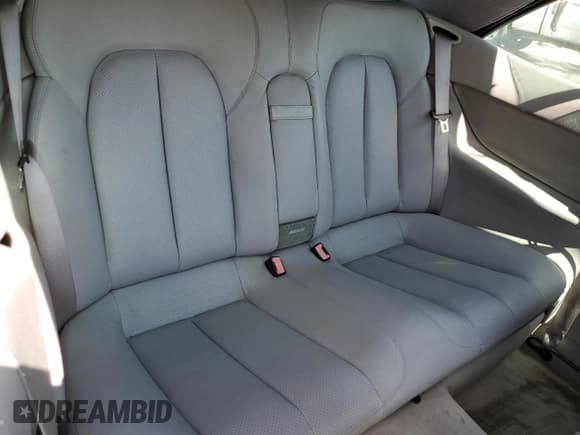 ✅ 2002 Mercedes-Benz CLK 320/430 • VIN: WDBLK65G72T097665 • Lot: 48947465. Wystawiony na Copart z przebiegiem 204 885 mil. Bezpłatny archiwum sprzedaży aukcyjnych z USA i szczegółowy raport historii pojazdu na DreamBid. Zdjęcie 10.