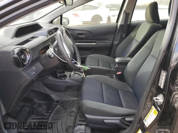 ✅ 2016 Toyota Prius One • VIN: JTDKDTB31G1120870 • Lot: 91081285. Listed on Copart with 107,719 mi. Free auction sales archive from the USA and detailed vehicle history report at DreamBid. Image 7.