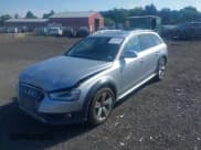 ✅ 2015 Audi allroad A4 Premium Plus • VIN: WA1UFAFL3FA019307 • Лот: 42735485. Опубликован ранее на IAAI с пробегом 126 644 миль. Бесплатный доступ к архиву аукционных продаж из США и подробный отчёт об истории автомобиля на DreamBid. Изображение 17.